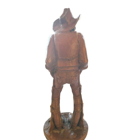 Woodcast Collectibles Cowboy Figure - R Wetherbee Jr 1986 - Picture 5 of 8